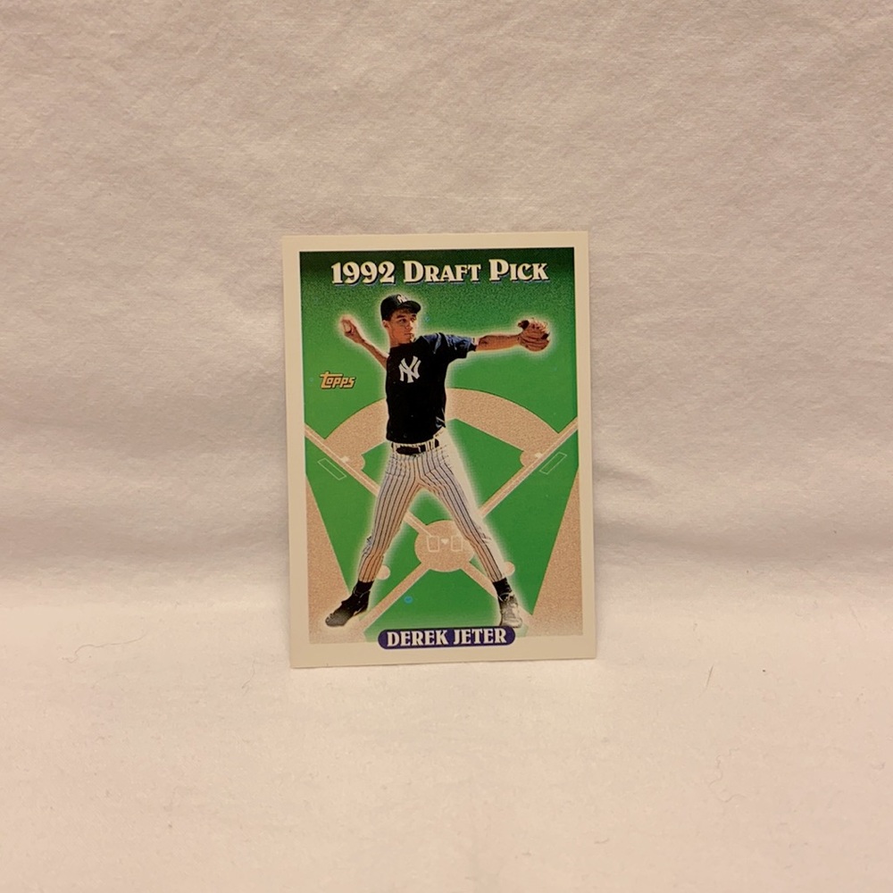 MINT Rookie Card - Picture 1 of 4